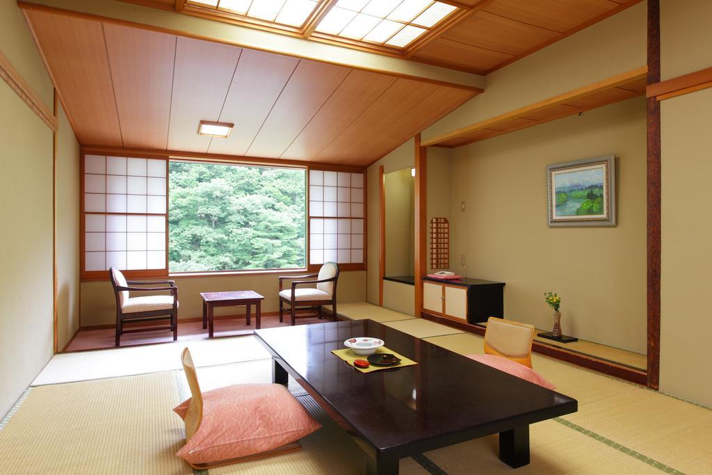 Hotel Yoshikawaya Fukushima  Habitación foto